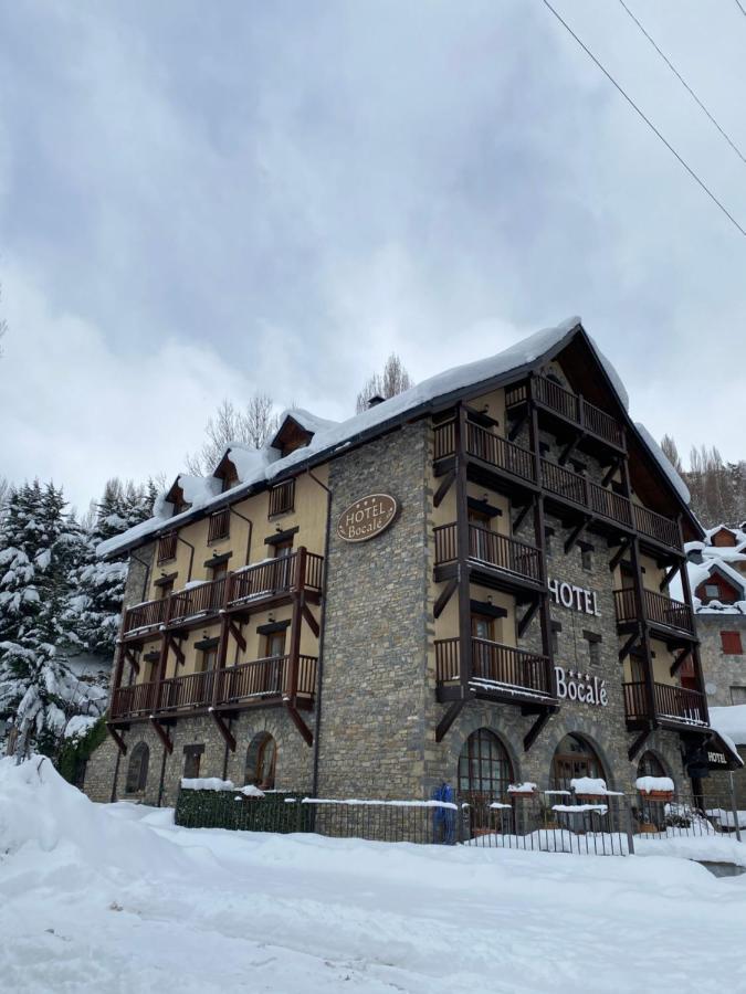 Hotel Bocale Sallent de Gállego Exteriör bild