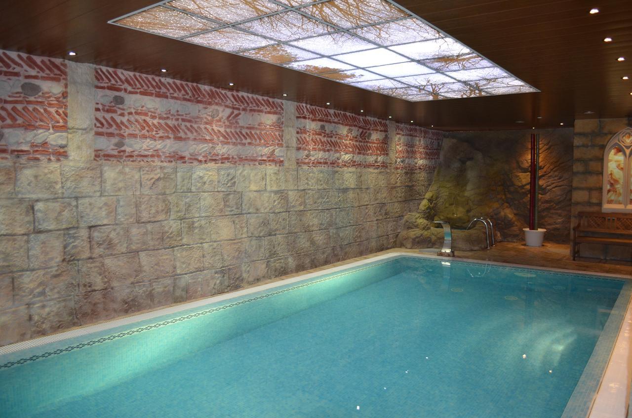 Hotel Bocale Sallent de Gállego Exteriör bild